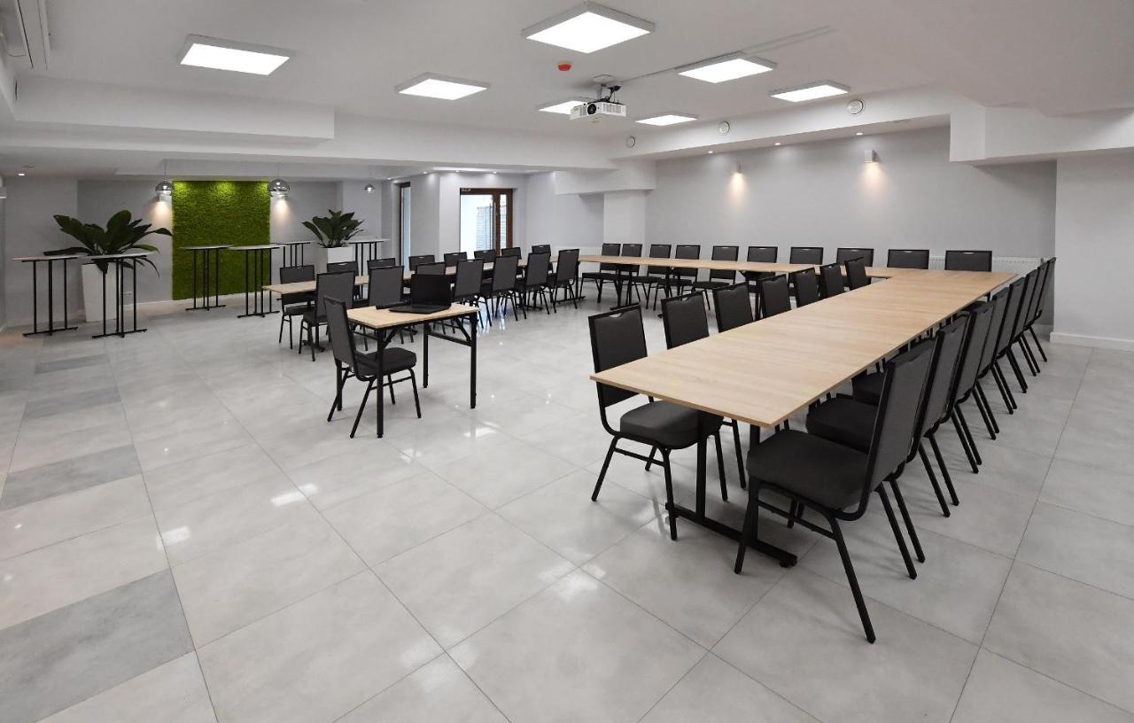 Fotex Bed & Breakfast Ząbki Dış mekan fotoğraf