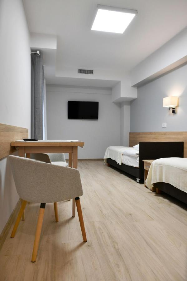 Fotex Bed & Breakfast Ząbki Dış mekan fotoğraf