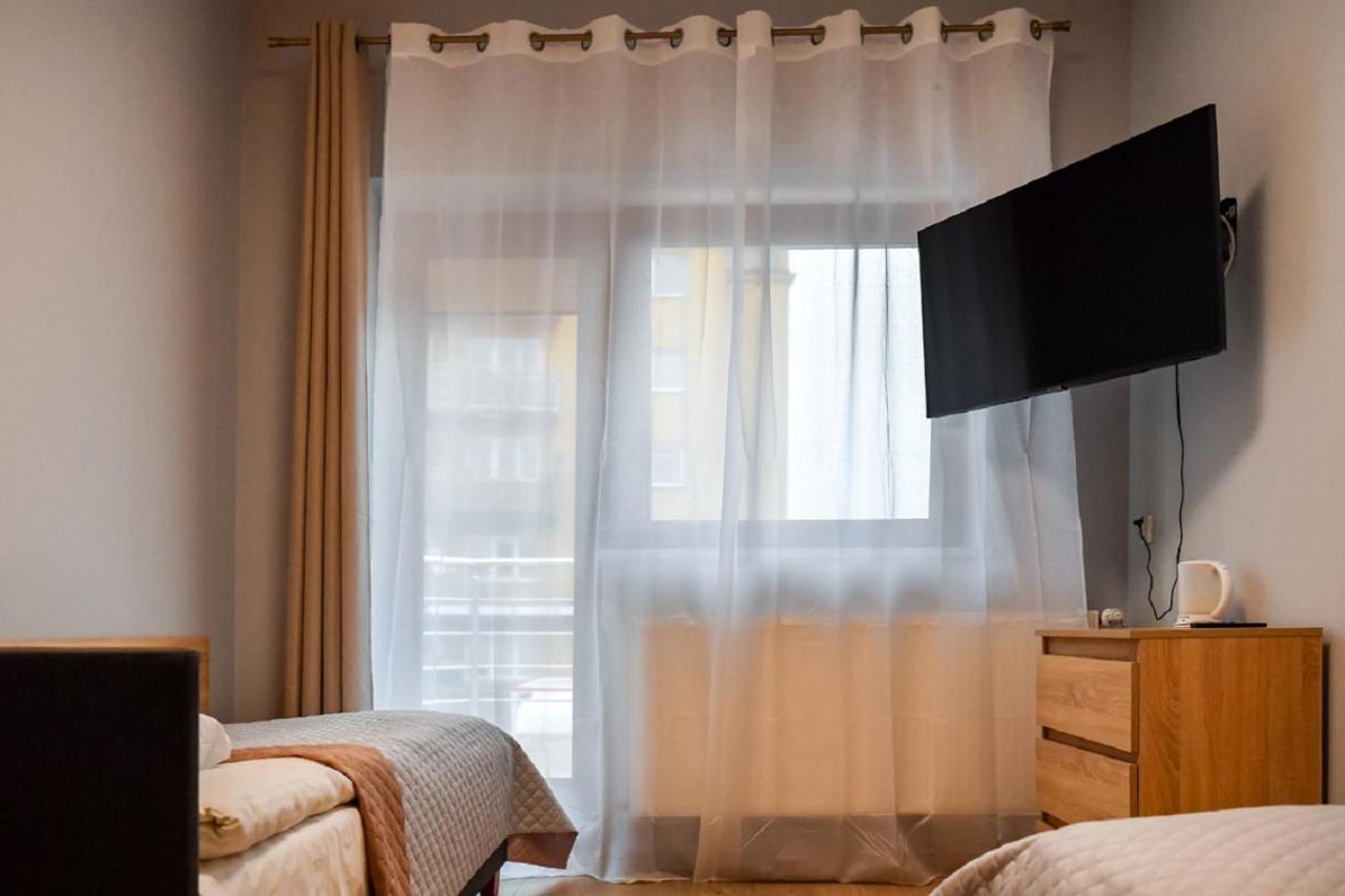 Fotex Bed & Breakfast Ząbki Dış mekan fotoğraf