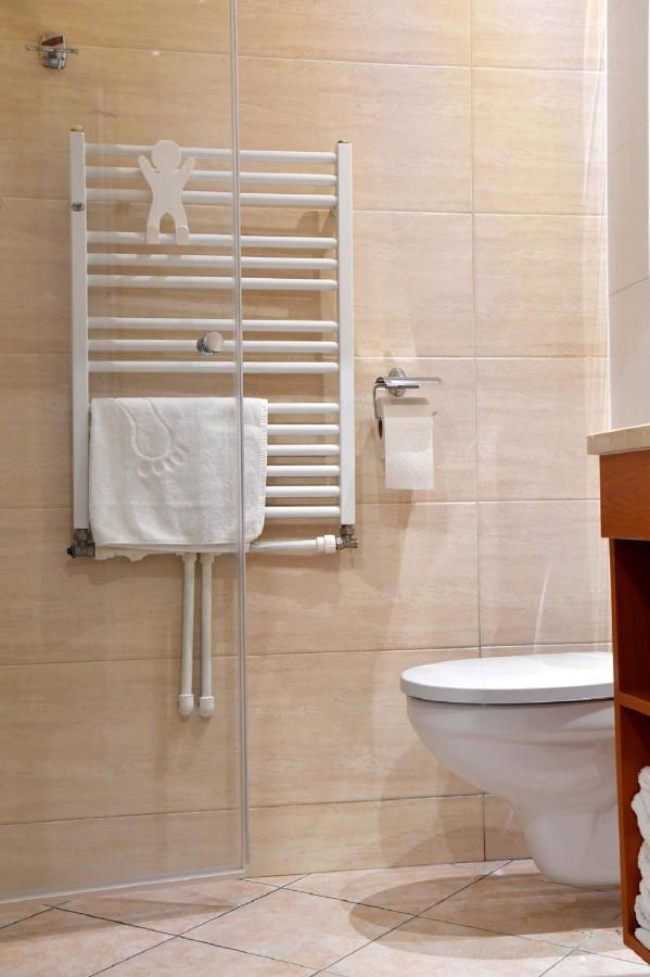 Fotex Bed & Breakfast Ząbki Dış mekan fotoğraf
